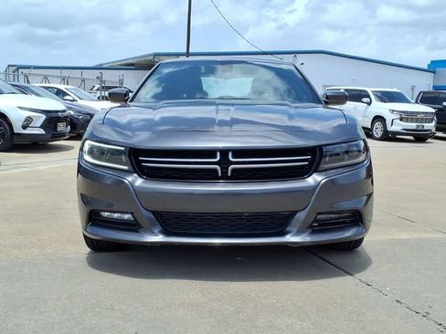Used 2022 Dodge Charger SXT AWD/4WD image 2