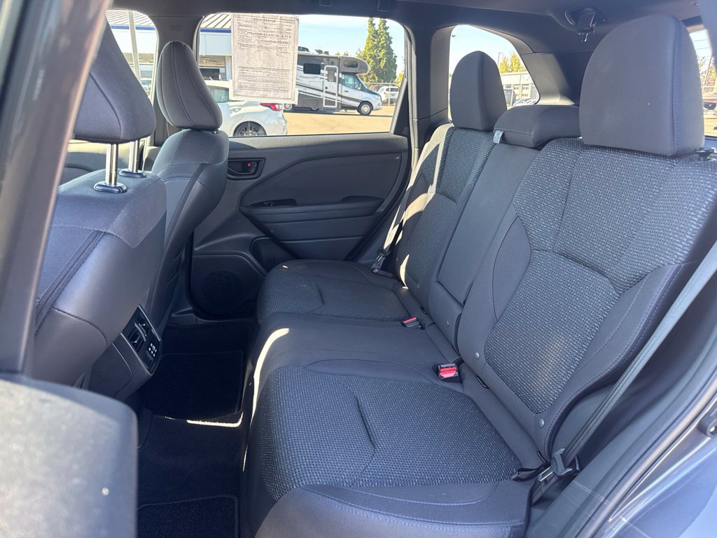 Used 2025 Subaru Forester Premium w/ Convenience Package #1 AWD/4WD image 11