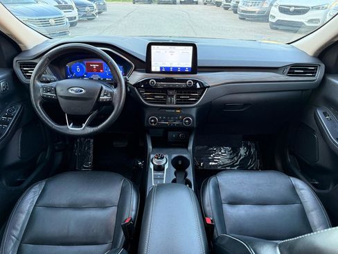 Used 2020 Ford Escape Titanium AWD/4WD image 21
