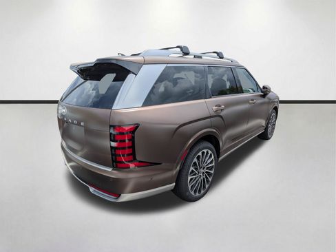 New 2026 Hyundai Palisade Calligraphy FWD image 3
