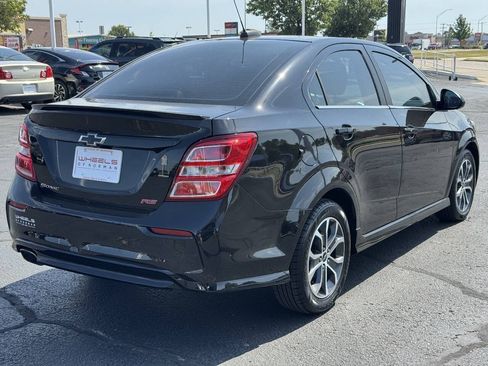 Used 2020 Chevrolet Sonic LT w/ Convenience Package FWD image 5