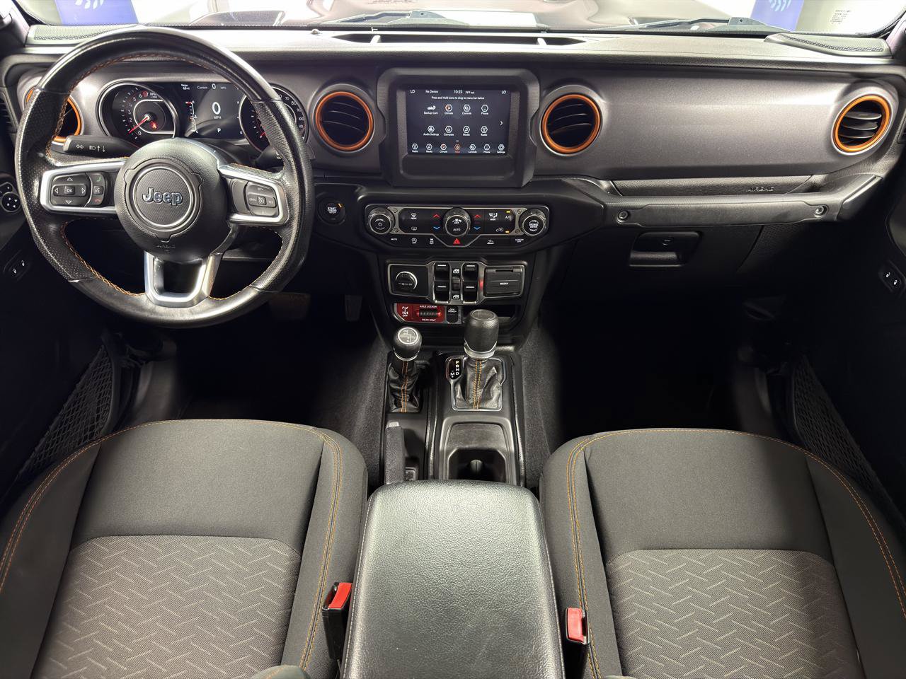 Used 2021 Jeep Gladiator Mojave AWD/4WD image 29
