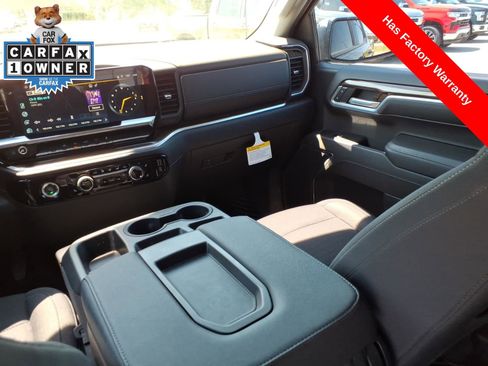 Used 2022 Chevrolet Silverado 1500 LT AWD/4WD image 15