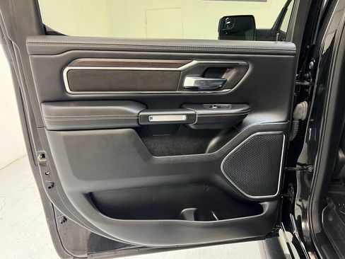 Used 2025 RAM 1500 Laramie AWD/4WD image 26