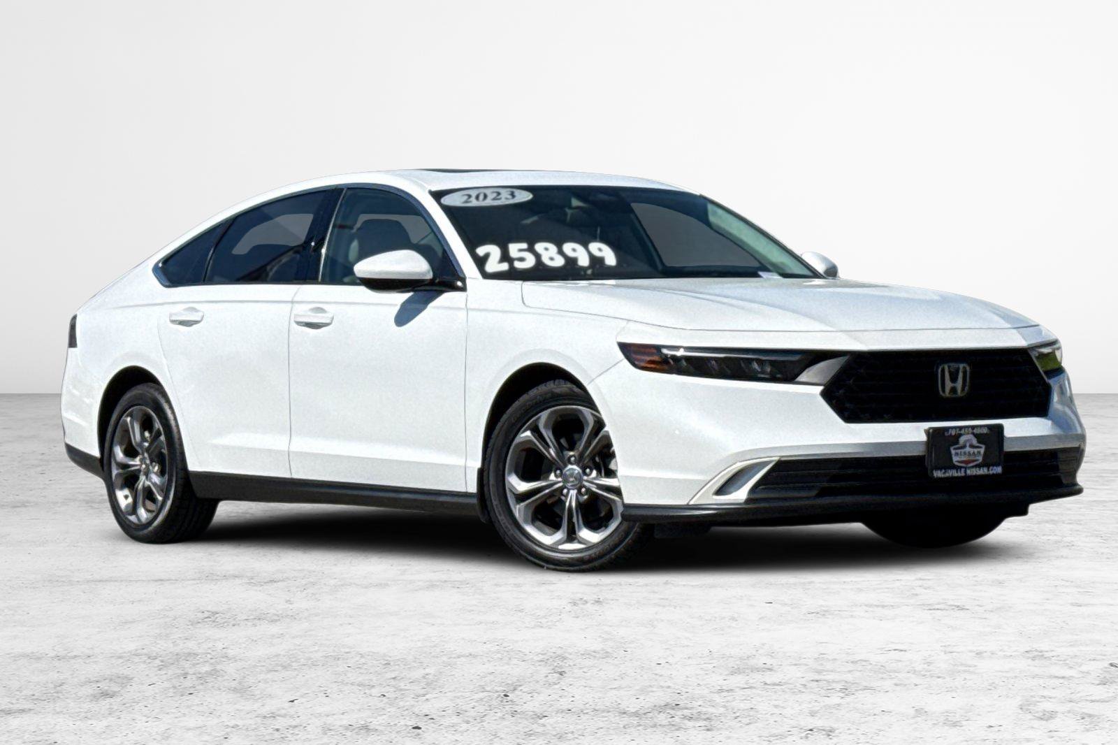Used 2023 Honda Accord EX image 2