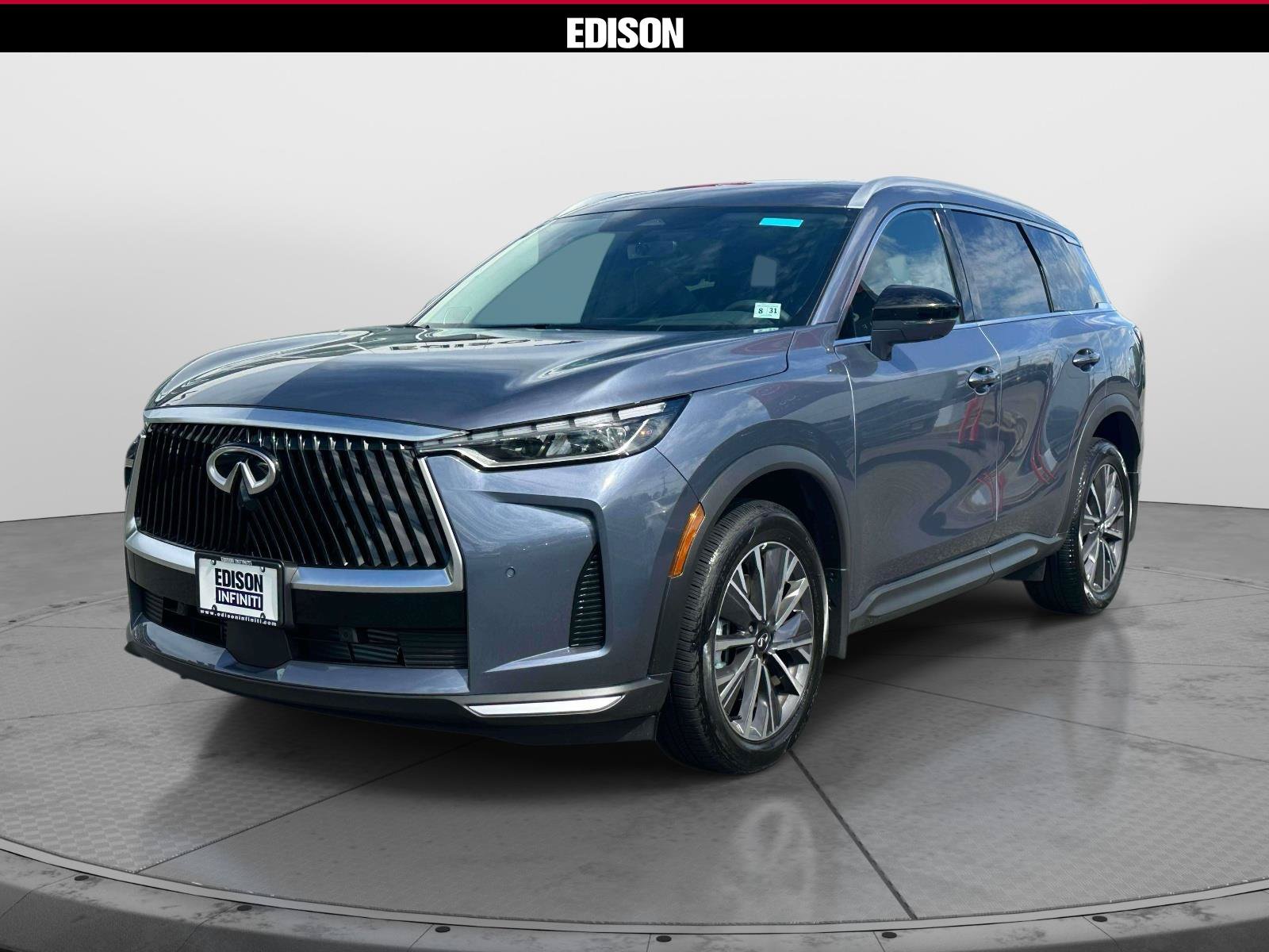 Used 2027 INFINITI QX60 Luxe w/ Cargo Package AWD/4WD image 2