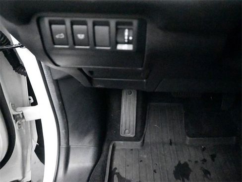 Used 2025 Subaru Ascent Touring w/ Popular Package #1 image 16