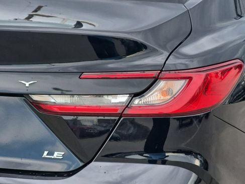 Used 2025 Toyota Camry LE FWD image 28