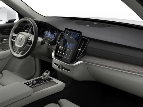 New 2026 Volvo XC90 B6 Ultra w/ Protection Package image 5