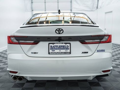 Used 2025 Toyota Camry XSE image 7