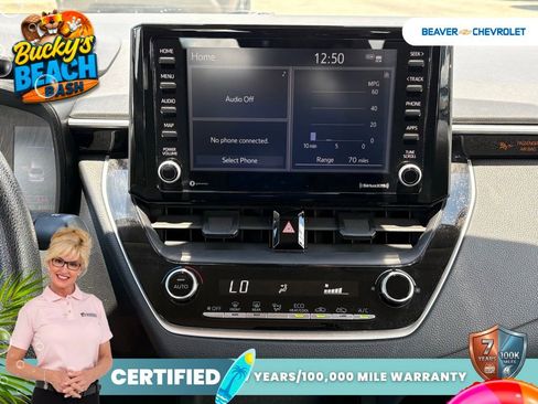 Used 2022 Toyota Corolla LE FWD image 18