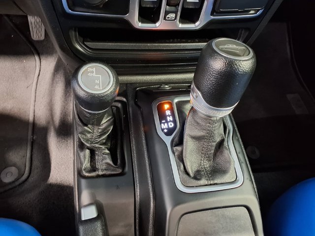 Used 2021 Jeep Gladiator Sport AWD/4WD image 14