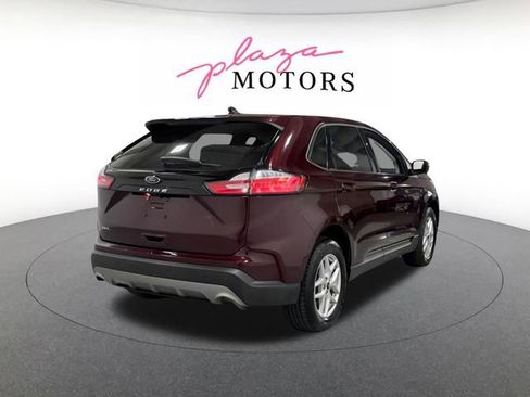 Used 2024 Ford Edge SEL image 4