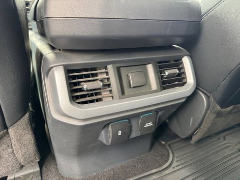 Certified 2022 Ford F150 Lariat AWD/4WD image 19