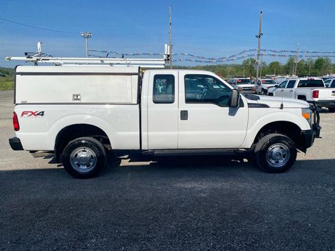 Used 2015 Ford F250 XL w/ FX4 Off-Road Package image 2
