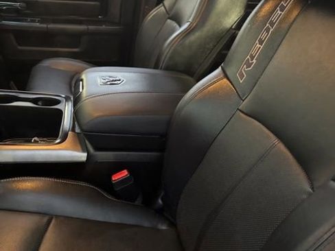 Used 2018 RAM 1500 Rebel w/ Luxury Group image 17