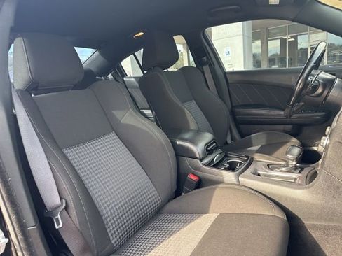 Used 2020 Dodge Charger GT w/ Blacktop Package image 41