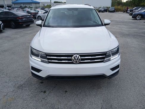 Used 2021 Volkswagen Tiguan S image 3