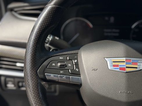 Used 2022 Cadillac XT4 Sport w/ Enhanced Visibility Package AWD/4WD image 14