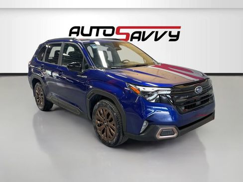 Used 2025 Subaru Forester Sport AWD/4WD image 1