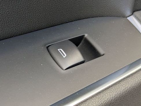 New 2026 GMC Sierra 1500 SLE w/ Preferred Package image 28