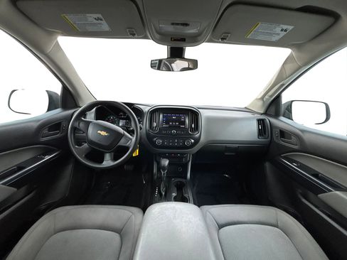 Used 2022 Chevrolet Colorado W/T RWD image 17