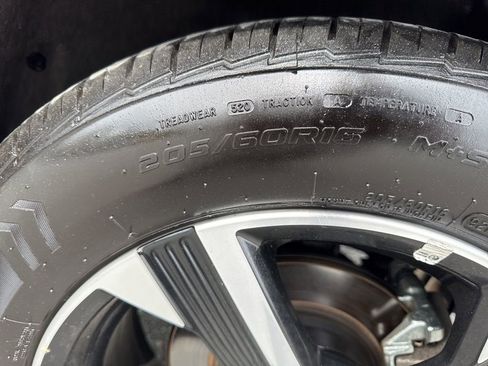 Used 2024 Nissan Sentra SV image 29