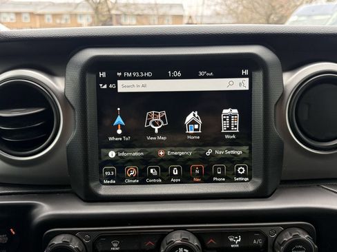 Used 2021 Jeep Wrangler Sport image 18