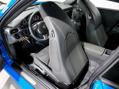 Used 2006 Porsche 911 Carrera S image 16