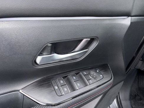 Certified 2025 Nissan Kicks SR w/ SR Premium Package FWD image 19