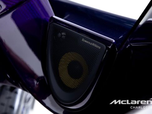 Used 2019 McLaren Senna RWD image 25