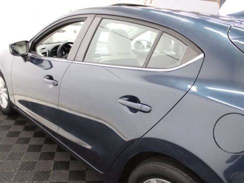 Used 2015 MAZDA MAZDA3 s Grand Touring FWD image 8