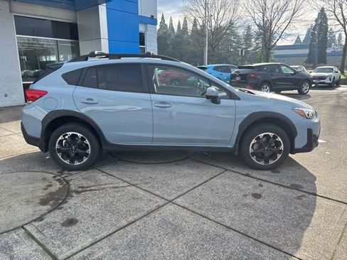 Used 2022 Subaru Crosstrek 2.0i Premium w/ Popular Package #4A image 9
