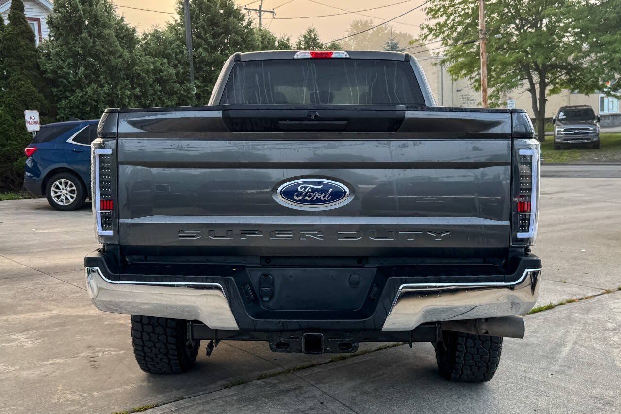 Used 2019 Ford F250 XLT AWD/4WD image 4