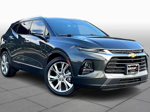 Used 2019 Chevrolet Blazer Premier w/ Sun and Wheels Package image 2