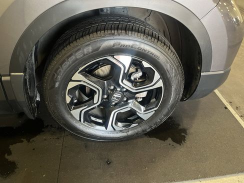 Used 2019 Honda CR-V Touring image 14