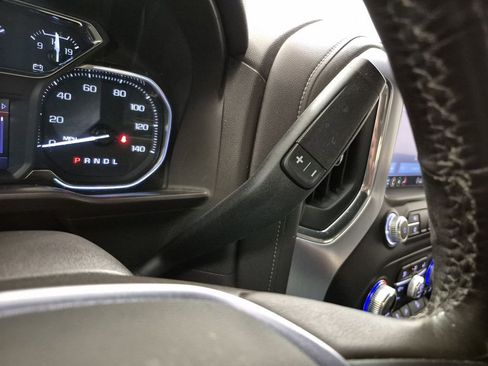 Used 2020 GMC Sierra 1500 SLT image 16