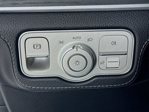 Used 2024 Mercedes-Benz GLE 53 AMG 4MATIC Coupe image 11