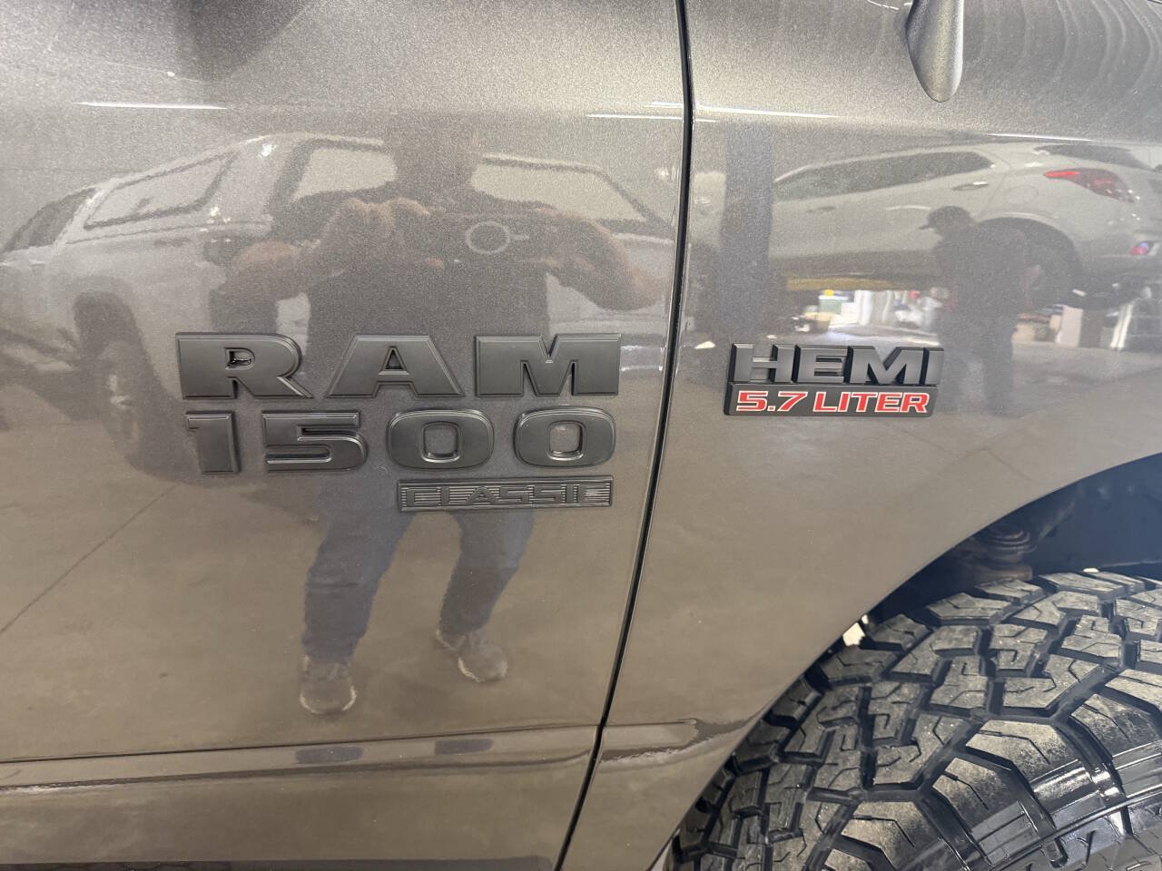 Used 2022 RAM 2500 Tradesman w/ Protection Group AWD/4WD image 6
