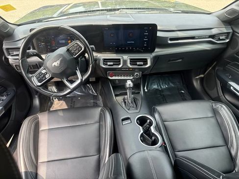 Used 2024 Ford Mustang Premium image 20