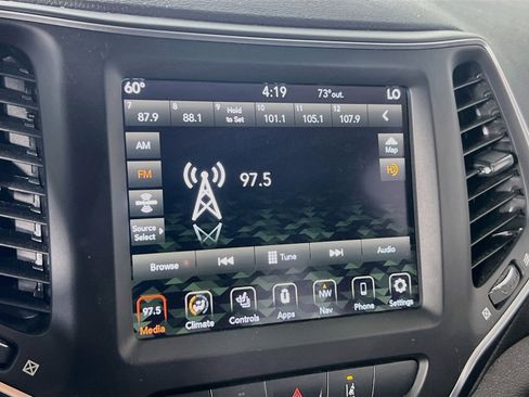 Used 2023 Jeep Cherokee Altitude Lux w/ Lux Elite Package AWD/4WD image 15