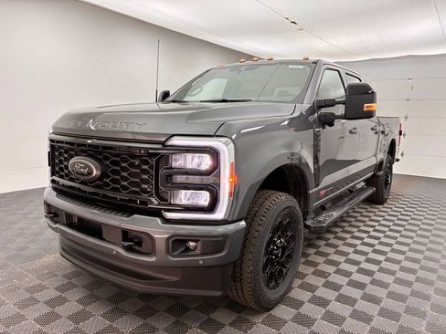 New 2026 Ford F350 Lariat w/ Black Appearance Package image 13