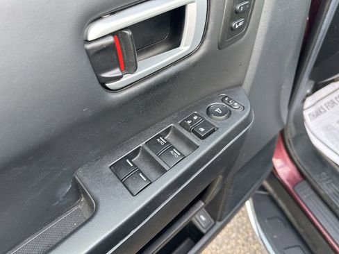Used 2012 Honda Pilot Touring image 18