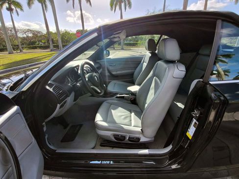 Used 2011 BMW 128i 128i Convertible 2D image 44