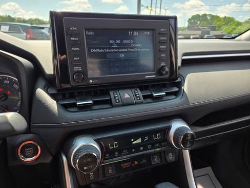 Used 2022 Toyota RAV4 XLE Premium AWD/4WD image 25