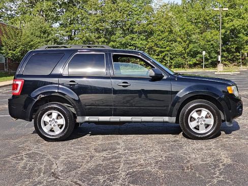 Used 2012 Ford Escape XLT image 2