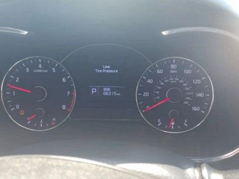 Used 2016 Kia Forte Koup EX FWD image 19