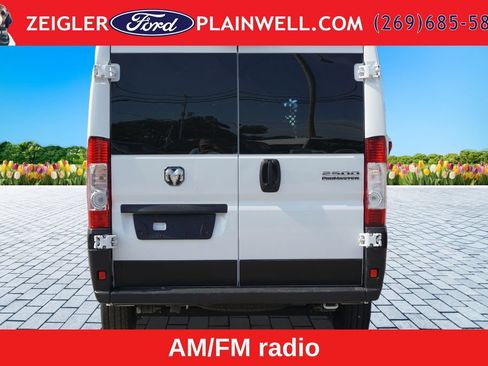 Used 2025 RAM ProMaster 2500 w/ U-Haul Equipment Group FWD image 4