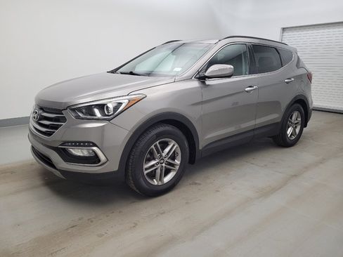 Used 2018 Hyundai Santa Fe Sport FWD image 2