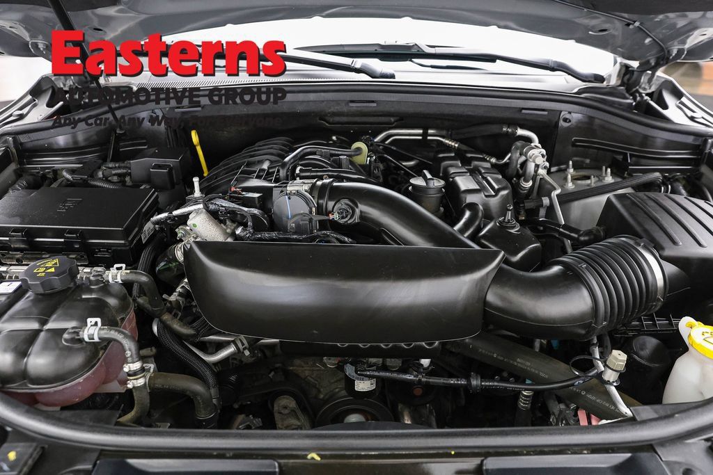 Used 2024 Dodge Durango GT AWD/4WD image 9